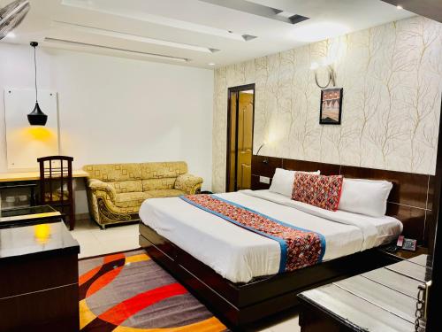 Hotel Queens Tower( A Unit Of Hotel Khyber Continental) - image 5