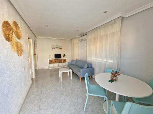 Facilities, Hostal Alba in Torrevieja