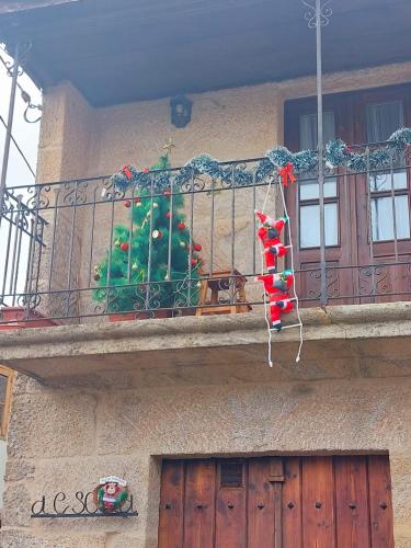  Casa A Escola in Maside