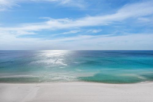 Regency Towers 1320 by RealJoy - image 10