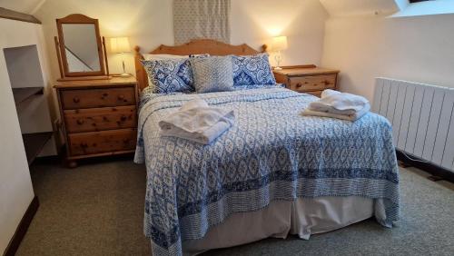 Hayloft Cottage - Dog Friendly With Private Garden - Sidmouth