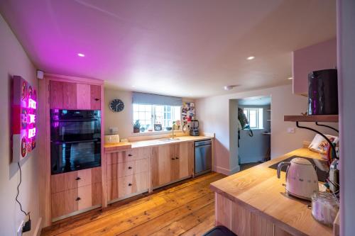 Number 27 by Big Skies Cottages, Holt (photo 6)
