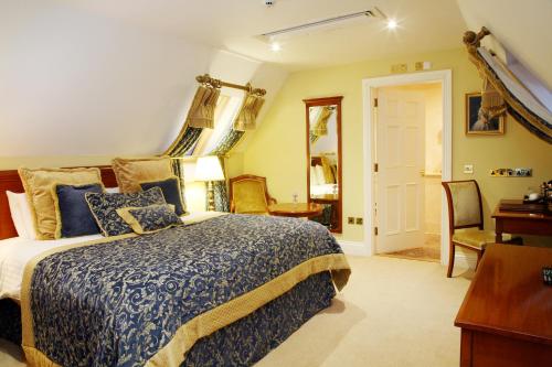 Lough Rynn Castle - image 14