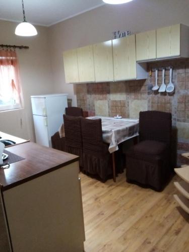 Mega Apartment in Bajnat
