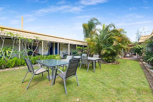 Bundaberg Coral Villa Motor Inn