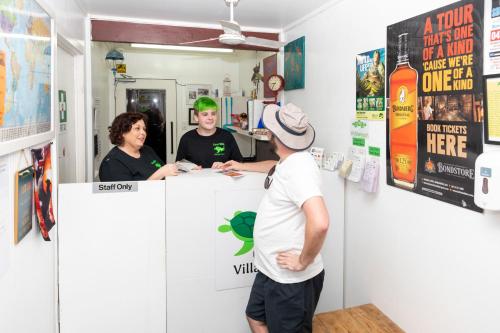 コラル ビラ モーター イン