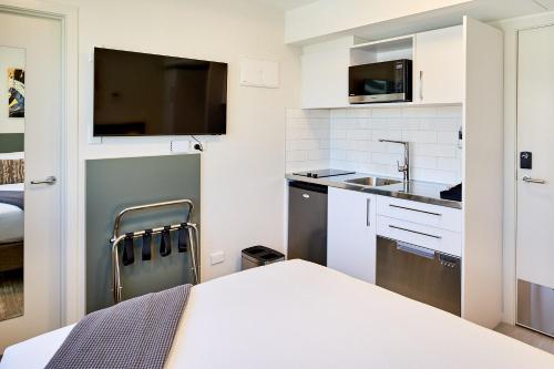 Sojourn Apartment Hotel - Ghuznee