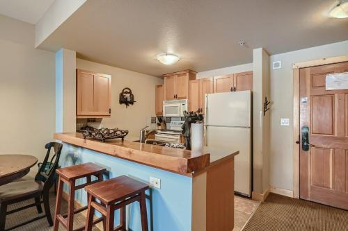 Passage Point 326 Condo in Frisco, USA