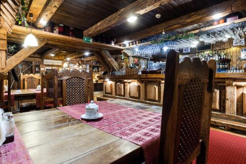 Restaurante, Hotel Marysin Dwor in Zaleze