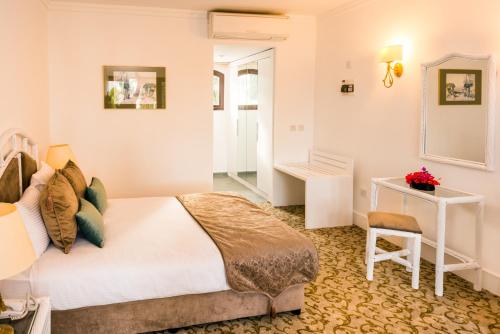 The Olive Tree Hotel - main image