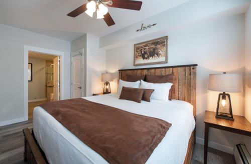 Deluxe Fraser Crossing Founders Pointe Condo with Ski Storage and washer dryer condo in Winter Park, USA