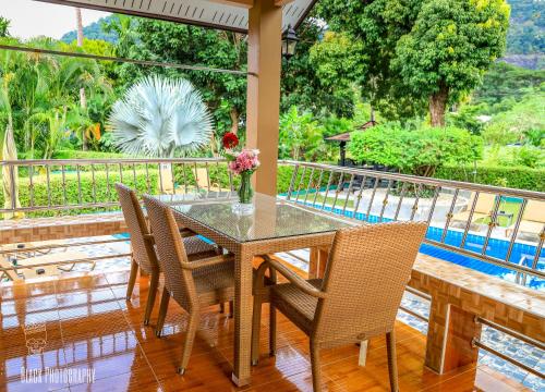 Filou Villas Filou Villas