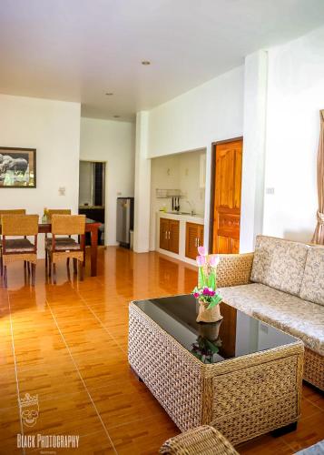 Filou Villas Filou Villas