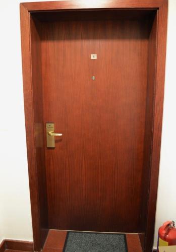 Elinor Apartment - Downtown, Банско (фото 7)