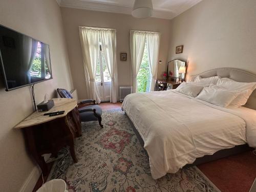 Rowan Brae Historic Guesthouse Room Type - Deluxe King Room