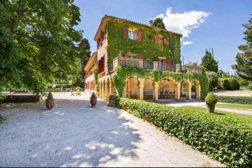 Suite le Quervalat dans magnifique bastide 18eme - Chambre d'hôtes - Aix-en-Provence