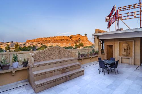 Hotel Sky Plaza - Best ever view of Jaisalmer Fort photo 4