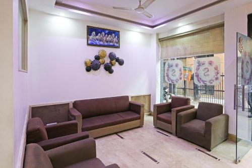 Fasiliti, HOTEL STERLING IN INN in New Delhi