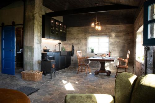 Kitchen, Jakob´s old farmhouse in Budarholshverfi