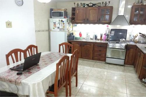 Dpto Completo en Mataderos, Caba - Zona comercial