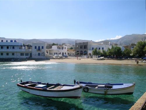 Traditional stone-built cottages Azalas