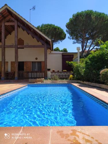 Chalet Entre Parques Naturales Room Type - Three-Bedroom Chalet