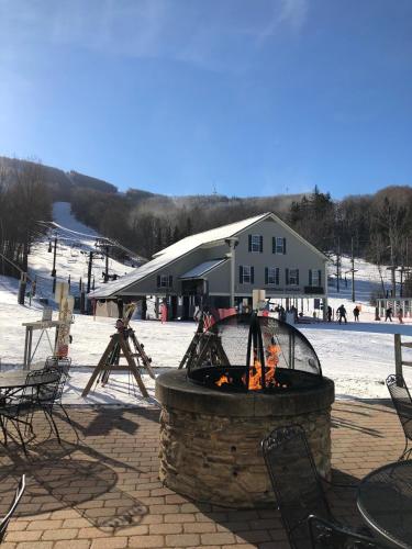 المنظر الخارجي, Jiminy Peak Mountain Resort in Hancock