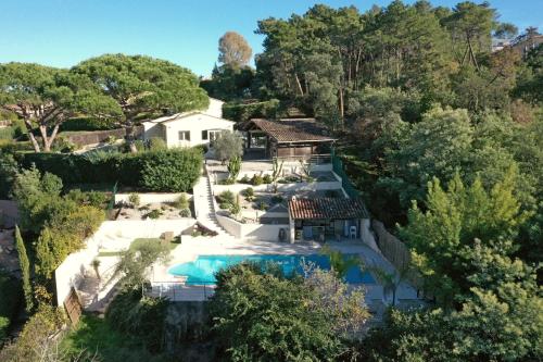 Sublime Villa Piscine Jacuzzi Côte d'Azur