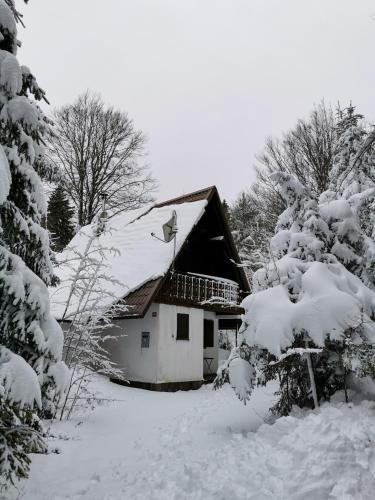 B&B Ilirska Bistrica - Koča Kresnica - Bed and Breakfast Ilirska Bistrica