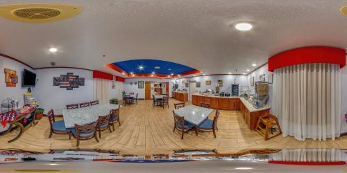 Hometown Inn Thomasville - image 10