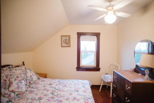 Character farmhouse set in beautiful countryside in Lengema