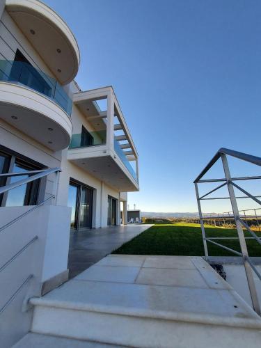 숙소 외관, Maria Luxury Villa in 레차이오