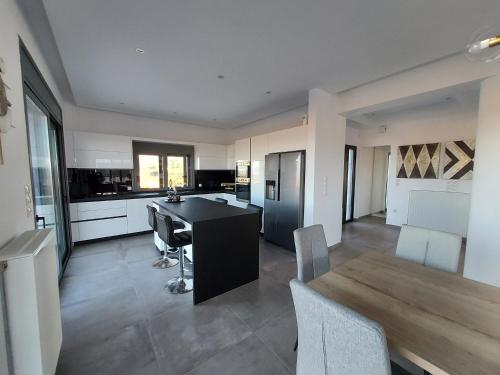 주방, Maria Luxury Villa in 레차이오