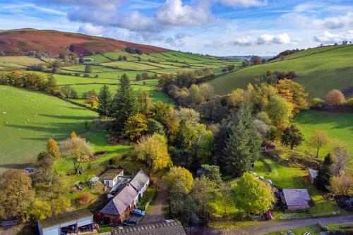 Finest Retreats - Great Cantal Granary