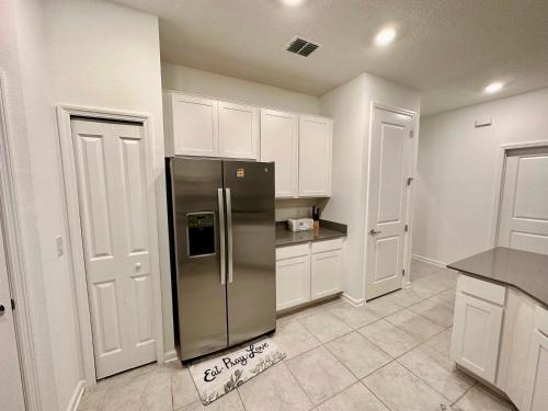 Grand Family Deluxe 4BR House near Disney Parks