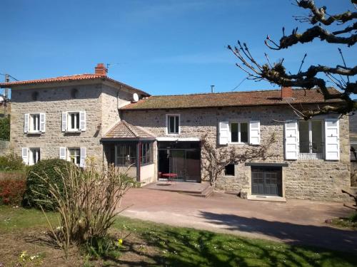 Détour en Beaujolais chambre d'hôte Poule-les-Écharmeaux