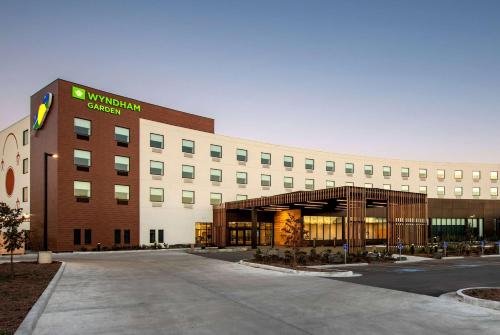 Wyndham Garden Winnipeg Airport