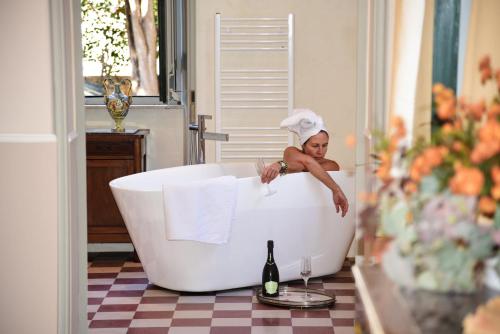 Villa Angelina - charming rooms & apartments 5