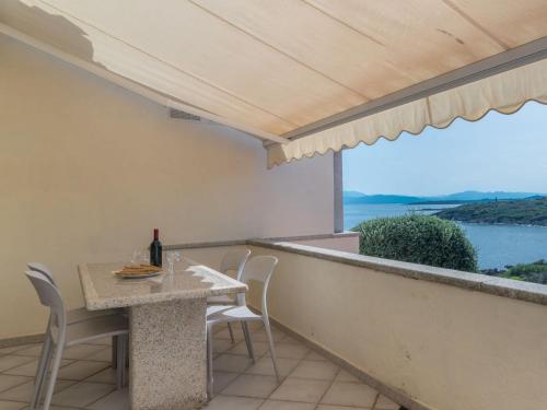  Apartment Elicriso by Interhome, Unterkunft in Casa Tamponi