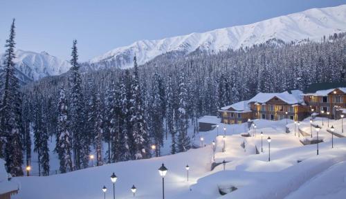 Hotel Al Azrah – Srinagar, PA