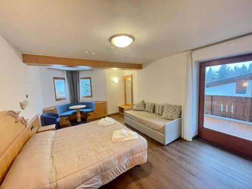 HOTEL VILLA AURORA in San Martino di Castrozza