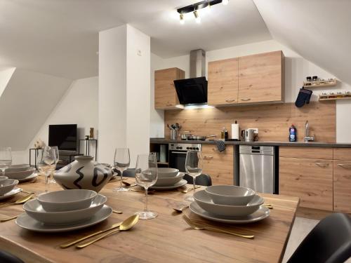 Facilities, KUELhome - Moderne Wohnung mit Kuche & Parkplatz Ausblick auf den bayerischen Wald in Plattling