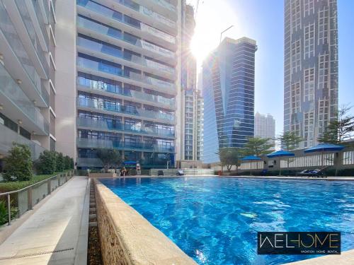 WelHome - Chic Apartment in Liveliest Area in Business Bay, Dubai