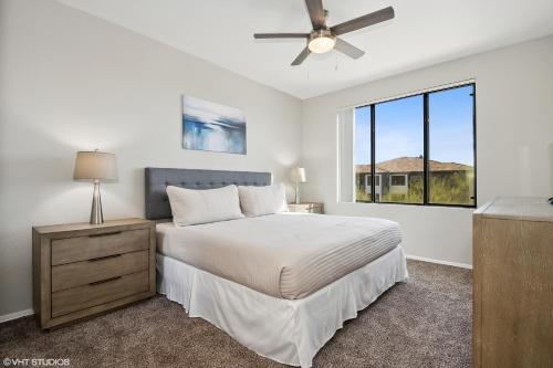 Ascent North Scottsdale Pool Gym Apartments Near Mayo and Scottsdale Quarter thumb 4
