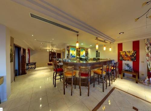 Dryades Hotel - image 5