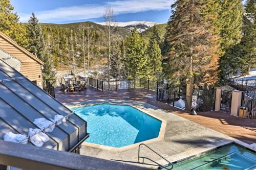 Cozy Ski-In and Ski-Out Winter Park Resort Condo!