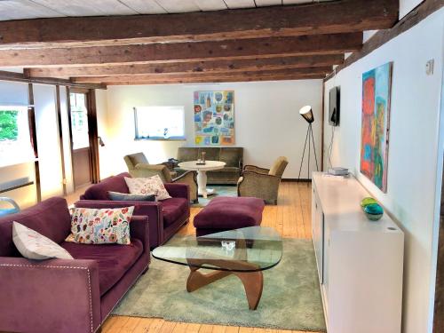 Koplietošanas atpūtas telpa ar TV, Gåsen Out B&B (Gasen Out B&B) in Burgsvik