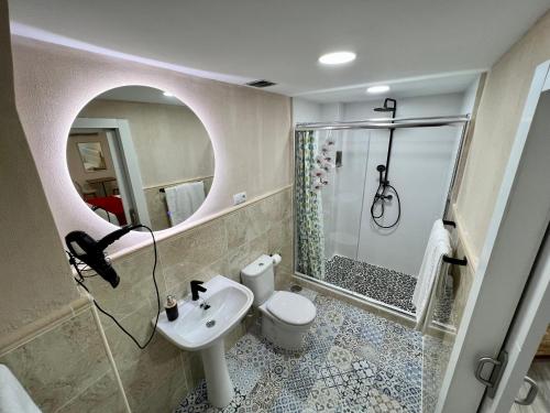 Superior Double Room image 6