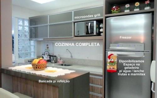 Quarto HOME OFFICE no CENTRO com Cama Box de solteiro - WIFI - TV - banheiro - Sala de Estar e cozinha - Apto compartilhado com Anfitriões experientes em hospedar - Superhost no BnB 5 estrelas photo 4