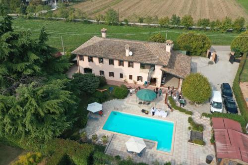 A szálláshely kívülről, Villa Stefania Asolo piscina e biliardo in Altivole